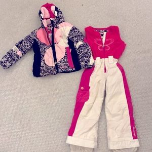 Darling Obermeyer girls ski bib jacket set  6/8 fuschia black & white